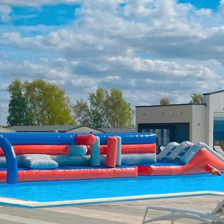 Swan View Retreats # Hottub # Egg Chair # Bbq & Bikes Included 8 Berth 塔特舍尔 外观 照片