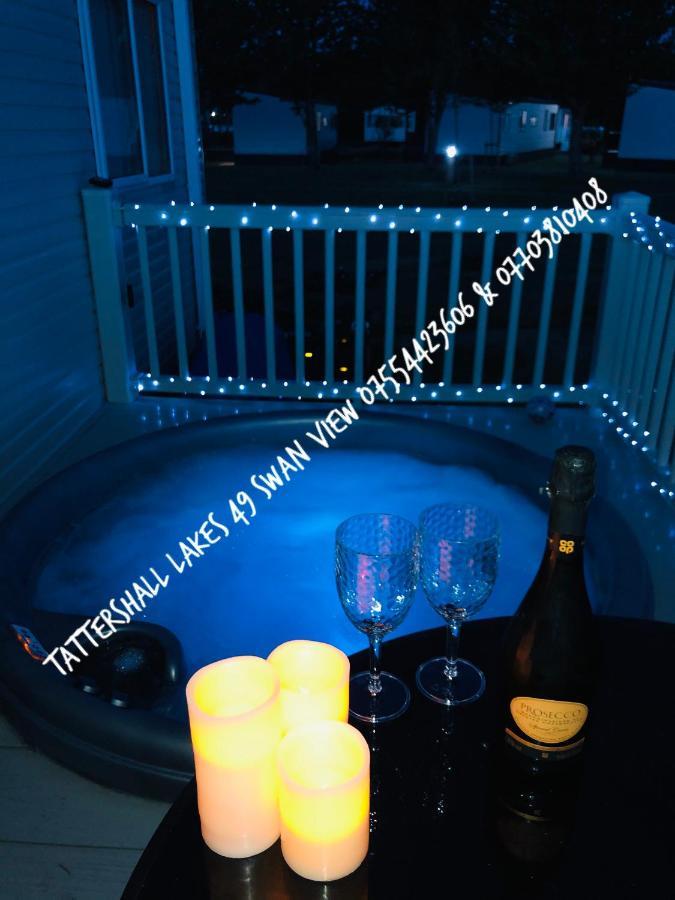Swan View Retreats # Hottub # Egg Chair # Bbq & Bikes Included 8 Berth 塔特舍尔 外观 照片