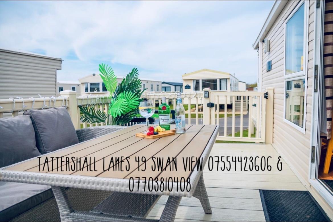 Swan View Retreats # Hottub # Egg Chair # Bbq & Bikes Included 8 Berth 塔特舍尔 外观 照片